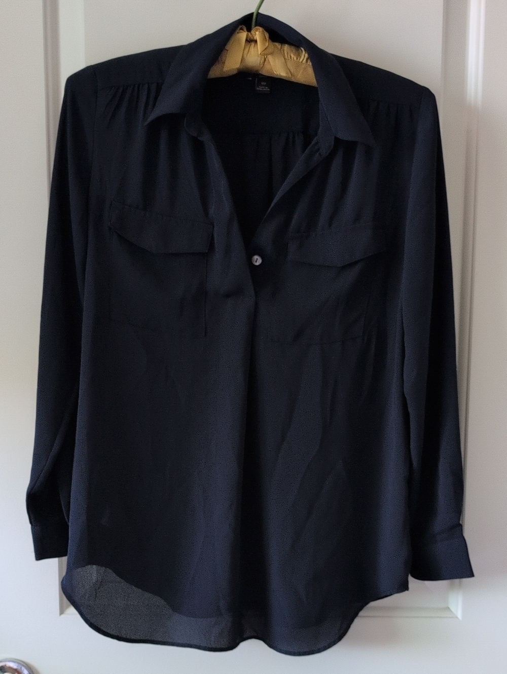 Ann Taylor Black Long-Sleeve Button-Down Blouse with Chest Flaps